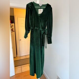 LadyGang Green Velvet Dress NWT